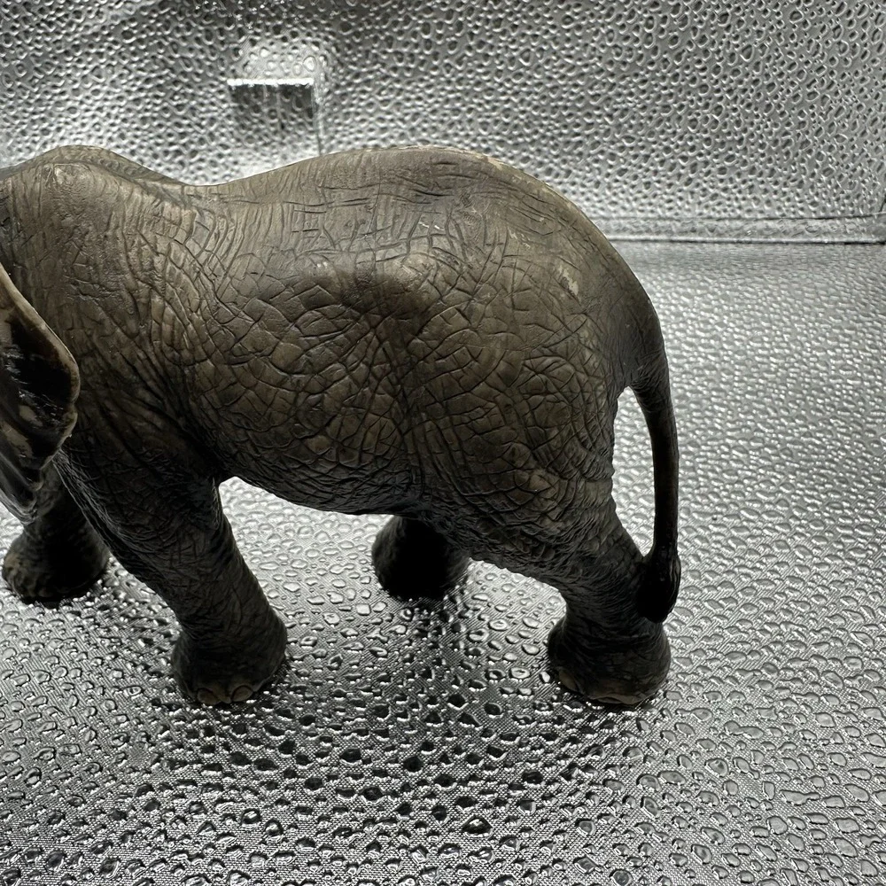 Schleich African Elephant AM Limes 69 D-73527 With Wear From Normal Use See Pics